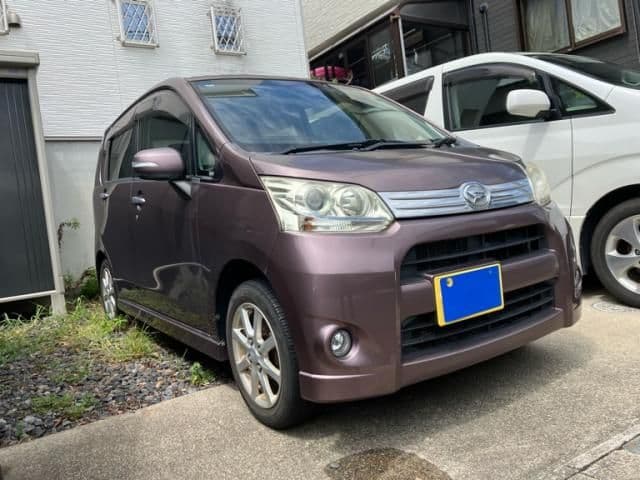 DAIHATSU MOVE CUSTOM