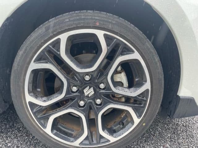 Car thumbnail 4