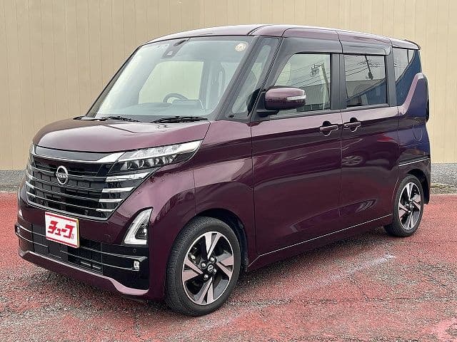 NISSAN ROOX