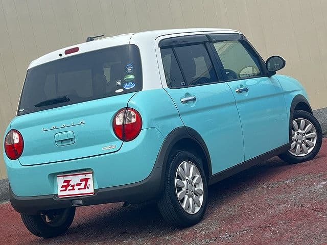 Car thumbnail 3