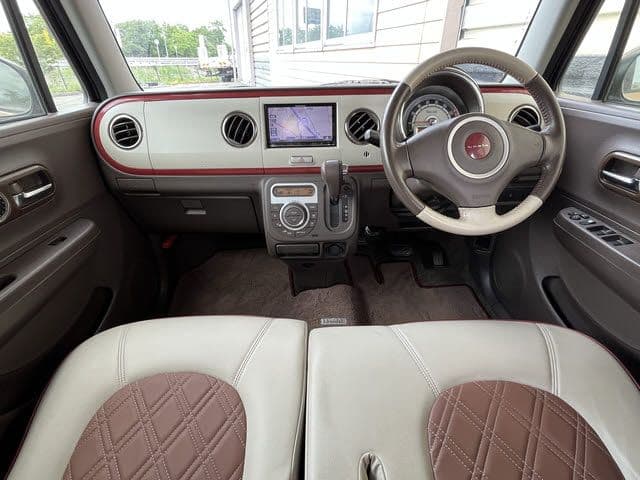 Car thumbnail 2