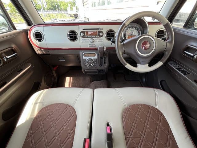 Car thumbnail 2