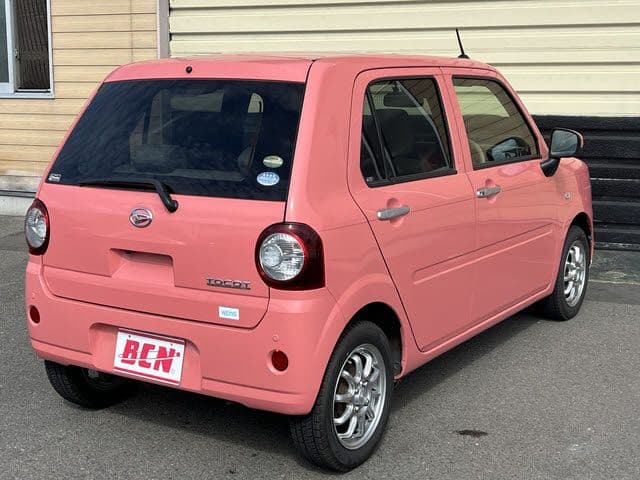 Car thumbnail 3