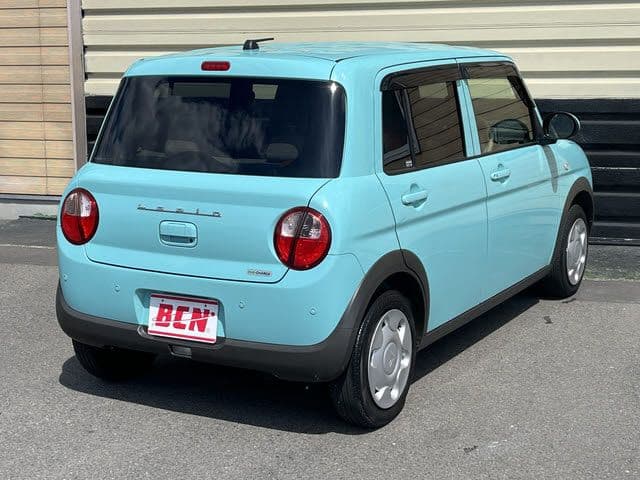 Car thumbnail 3
