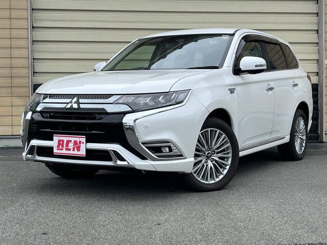 MITSUBISHI OUTLANDER PHEV