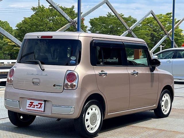 Car thumbnail 3