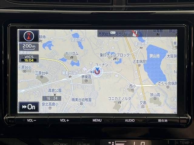 Car thumbnail 3