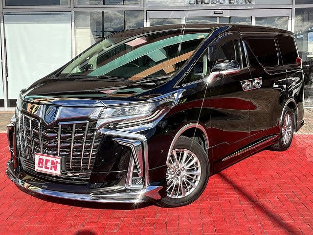 TOYOTA ALPHARD hybrid 4WD