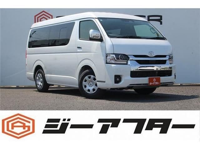 TOYOTA HIACE wagon