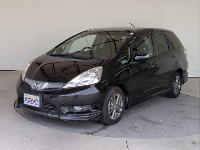 HONDA FIT SHUTTLE HYBRID