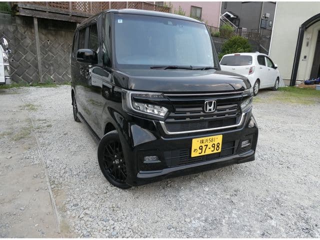 HONDA N BOX CUSTOM