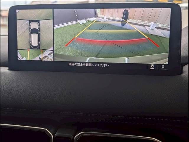 Car thumbnail 4