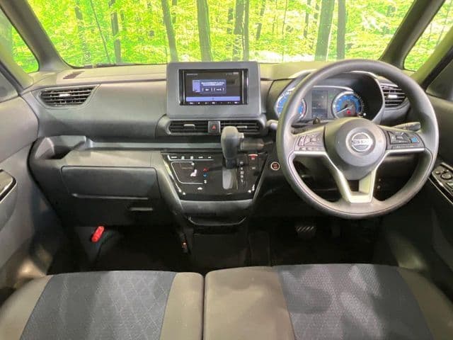 NISSAN