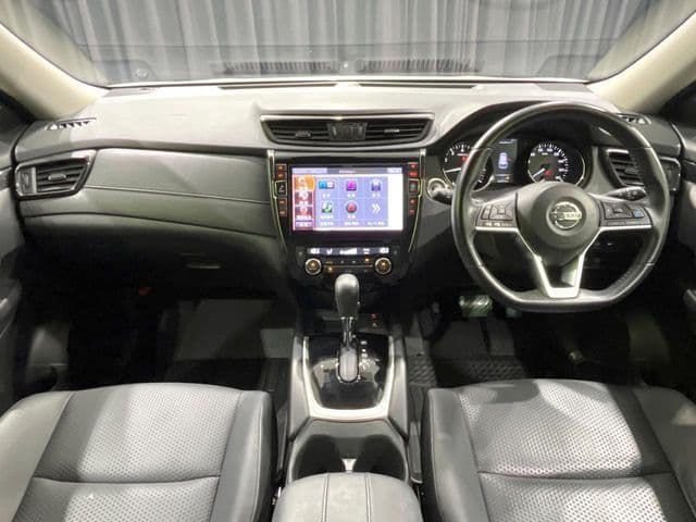 NISSAN