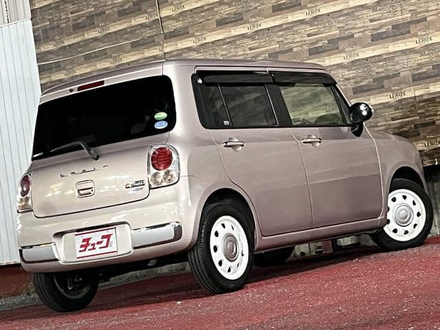 Car thumbnail 3