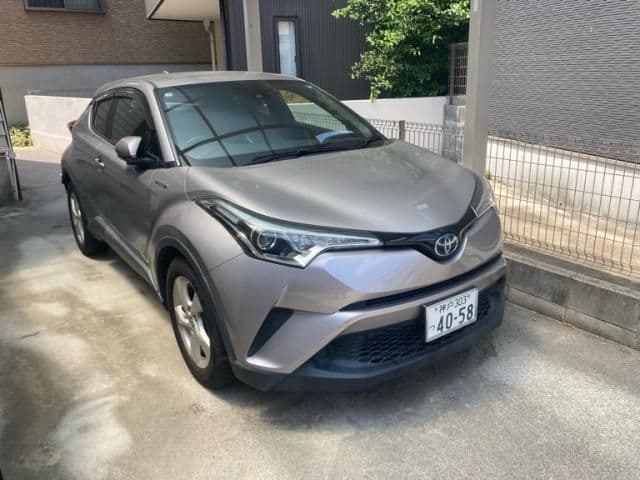 TOYOTA C-HR