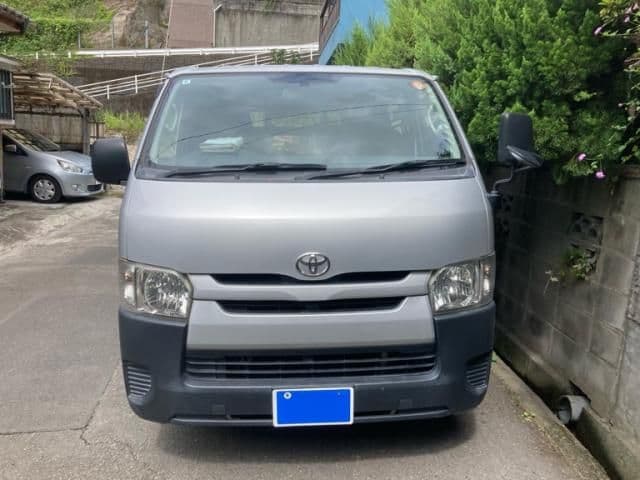 TOYOTA HIACE van 2WD