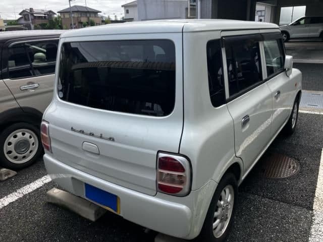 Car thumbnail 4