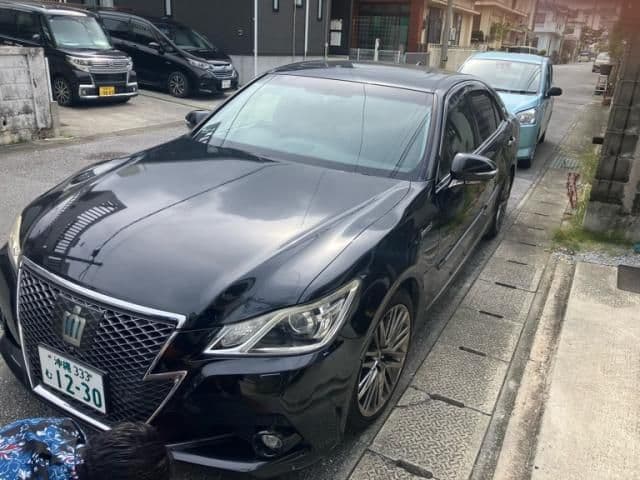 TOYOTA CROWN sedan hybrid