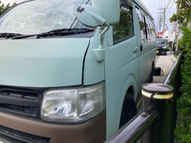 TOYOTA HIACE van 2WD