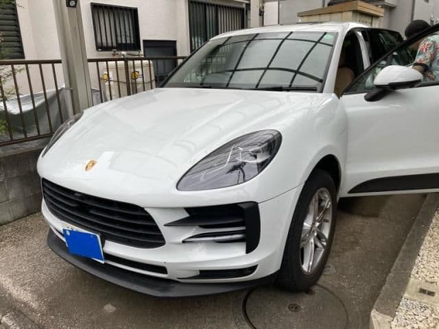 PORSCHE PORSCHE Macan