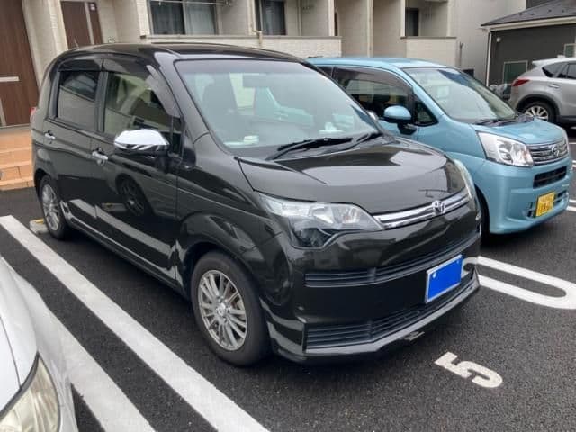 Car thumbnail 2