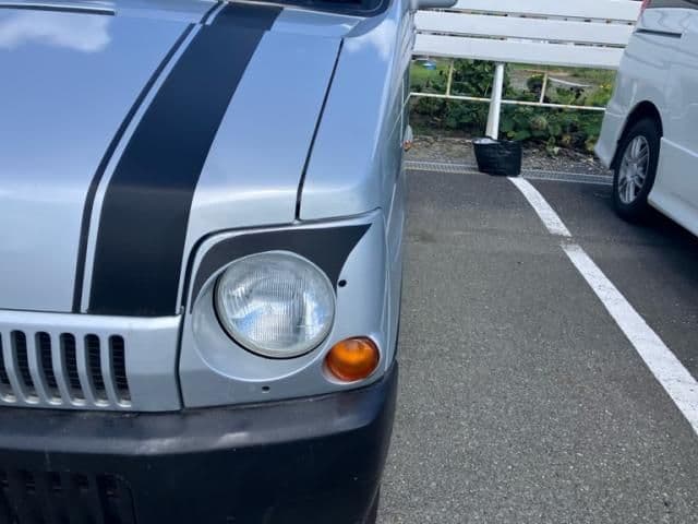Car thumbnail 4
