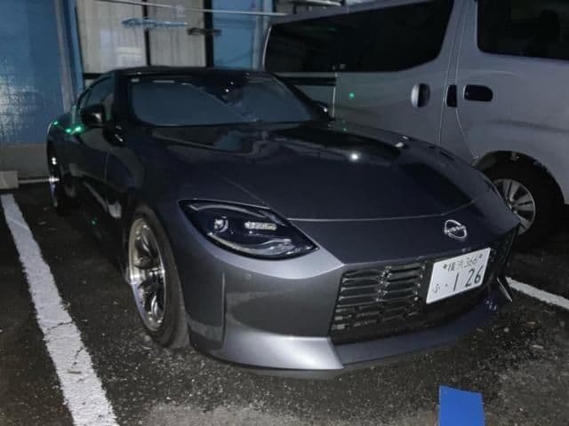 Car thumbnail 2