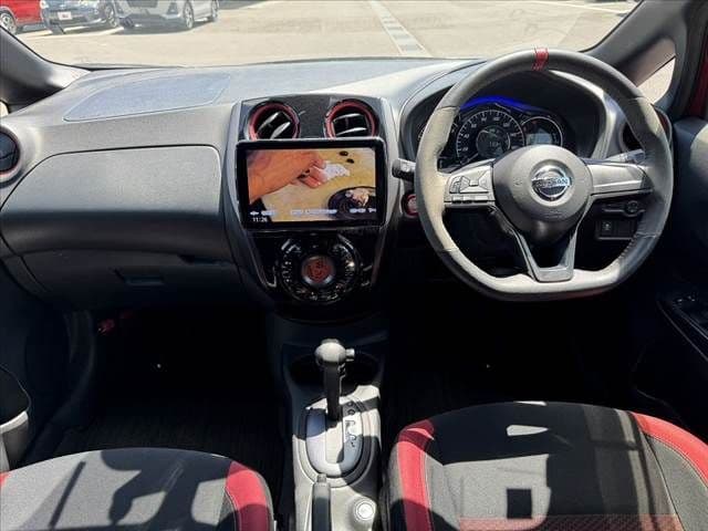 Car thumbnail 2