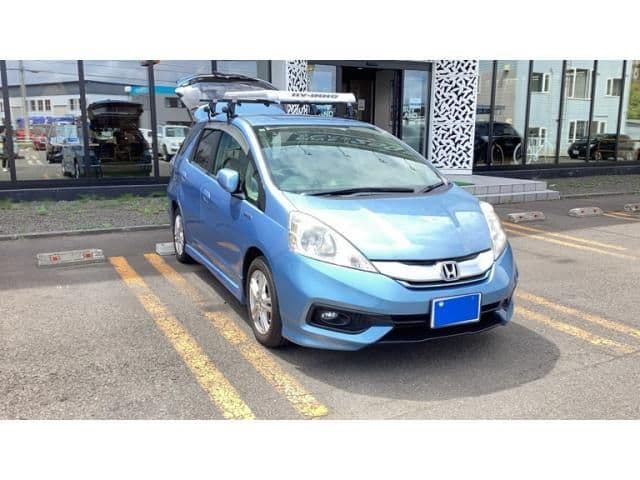 HONDA FIT SHUTTLE HYBRID
