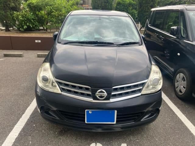 NISSAN