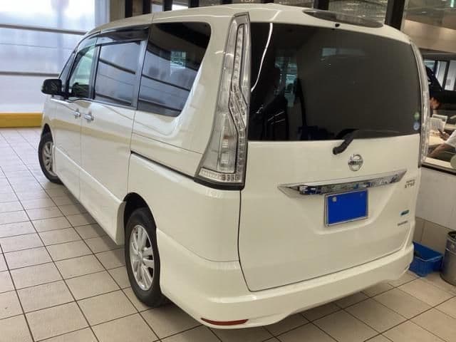 NISSAN