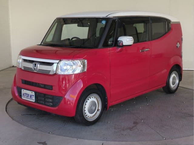 HONDA N BOX SLASH