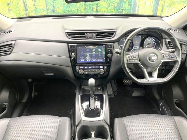 NISSAN