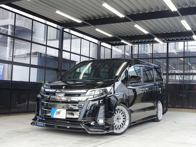 Car thumbnail 3