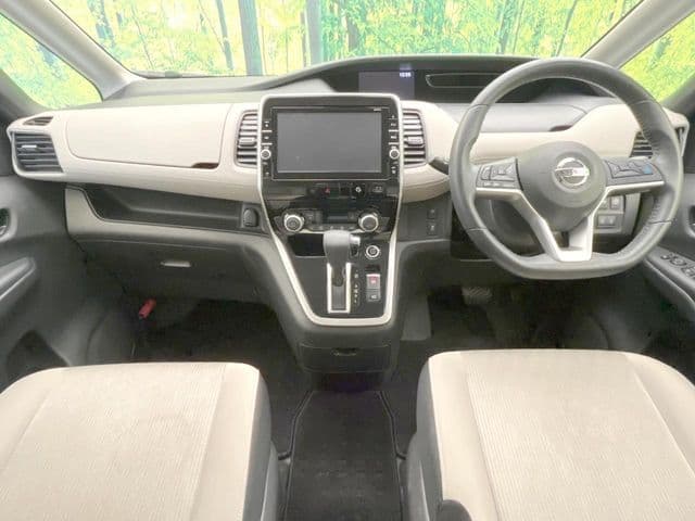 NISSAN