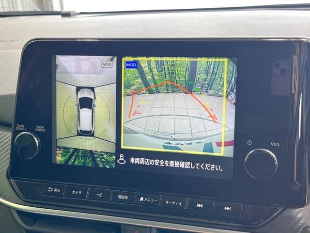 Car thumbnail 4