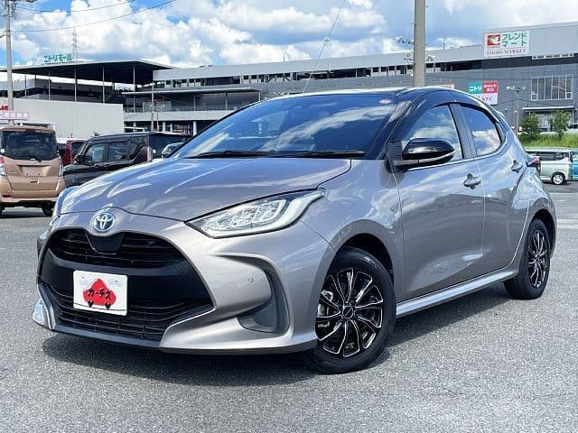 TOYOTA YARIS HYBRID