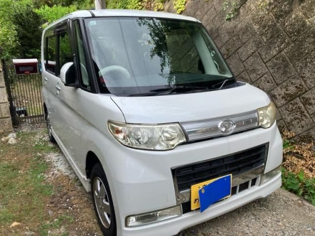 DAIHATSU TANTO CUSTOM