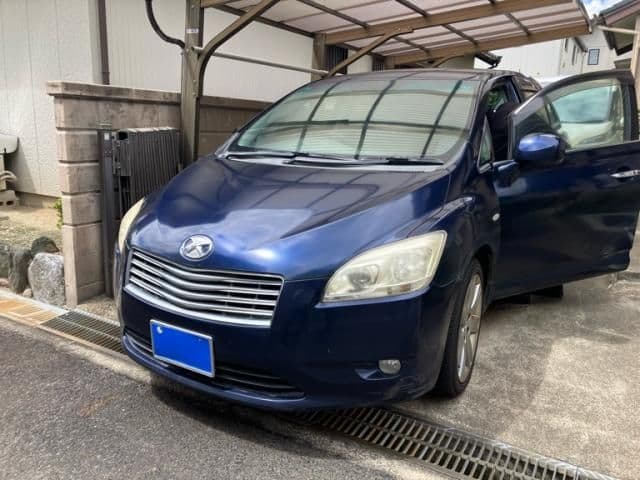 TOYOTA MARK X ZIO
