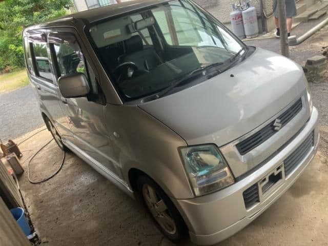SUZUKI