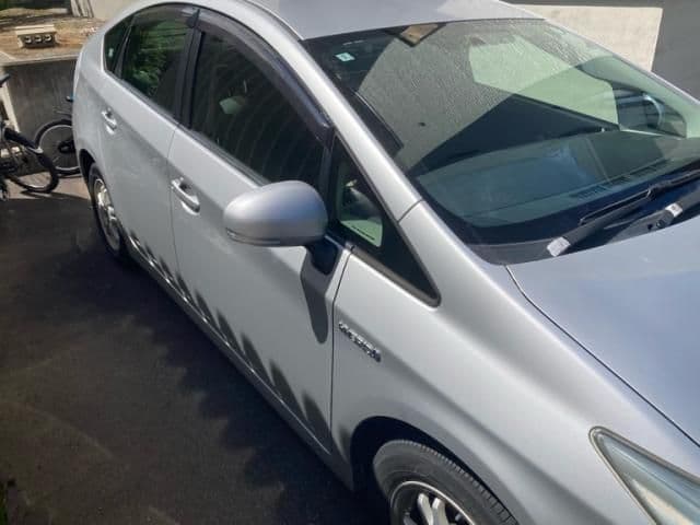 Car thumbnail 4