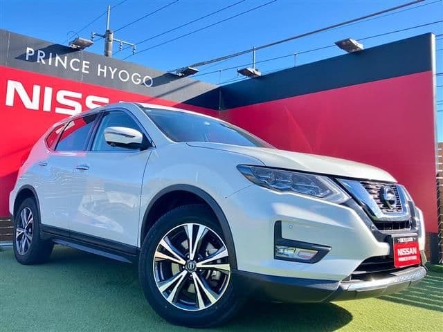 NISSAN X-TRAIL 4WD