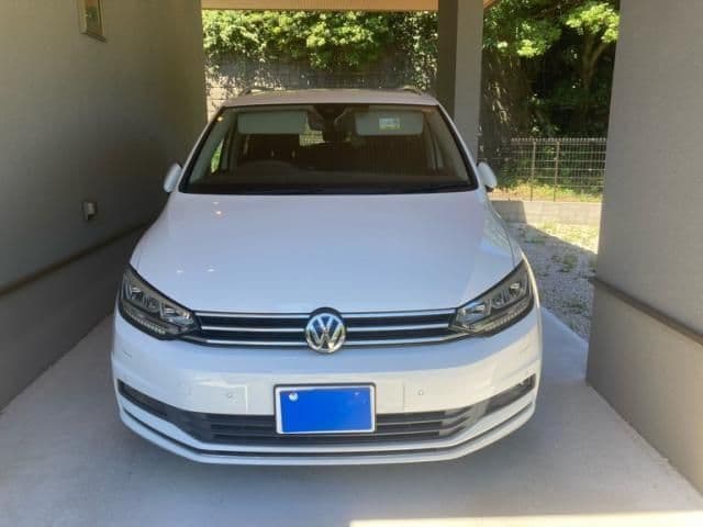 VOLKSWAGEN VOLKSWAGEN GOLF TOURAN