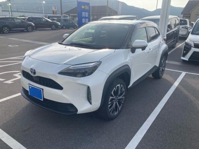 TOYOTA YARIS CROSS HYBRID