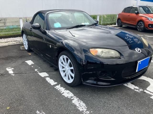 MAZDA ROADSTER