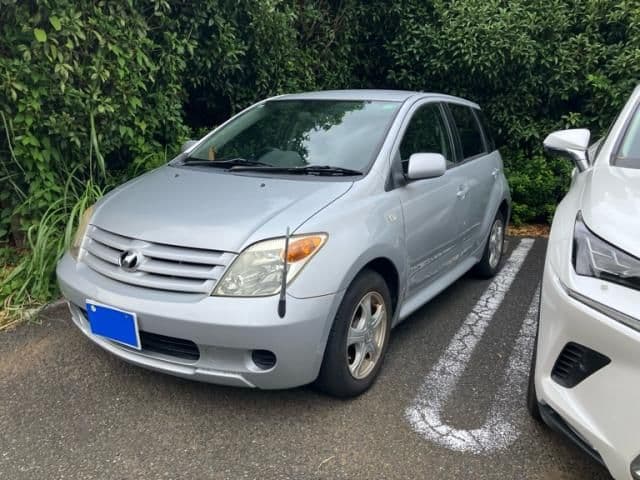 TOYOTA IST
