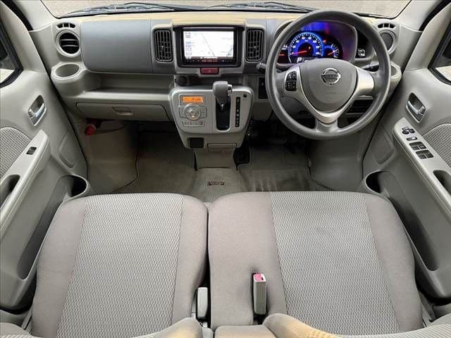 NISSAN