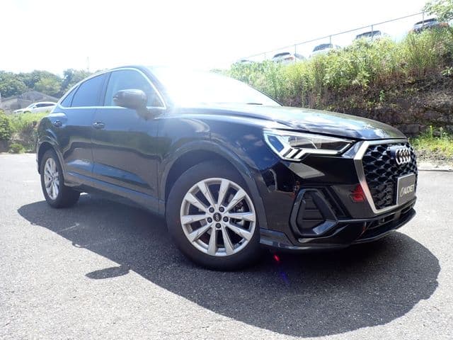AUDI AUDI Q3 SPORTBACK
