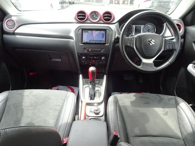 SUZUKI